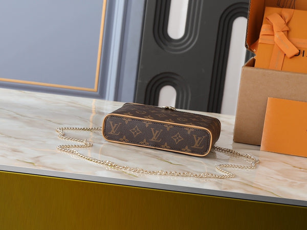 ‘Beauty Mark’ Beauty Bag