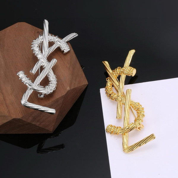'Wired' Brooch Pin