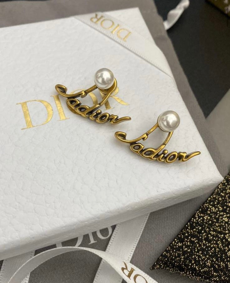 ‘Dela’ Earrings