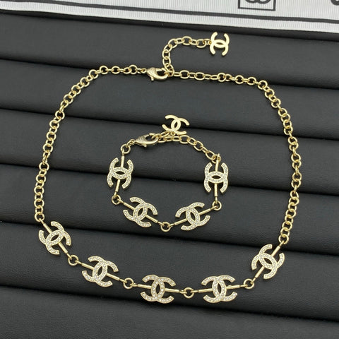 ‘Reesie’ Set
