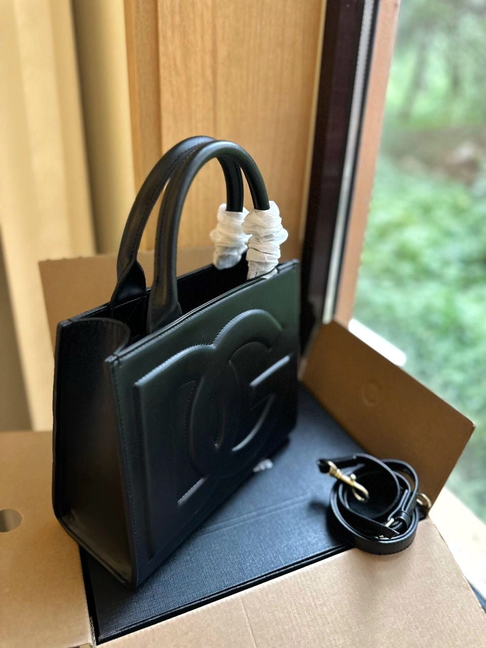 ‘Black Box’ Purse