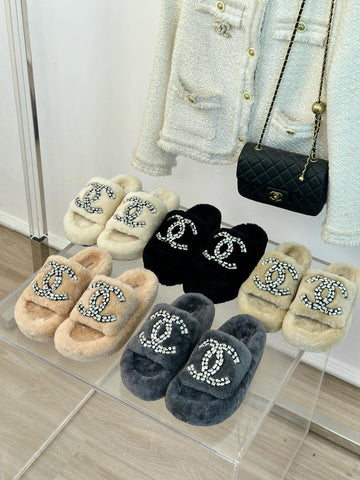 ‘Soft Life’ Slippers