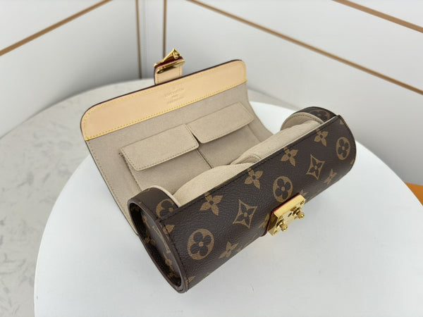 ‘Kemme’ Jewelry Case