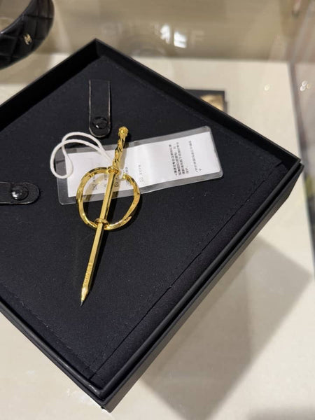 ‘Write Me’ Hair Pin