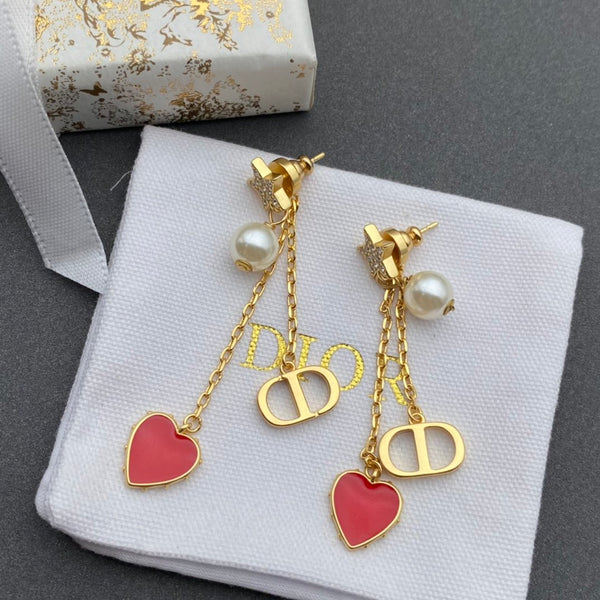 ‘Valentine Earring 11’